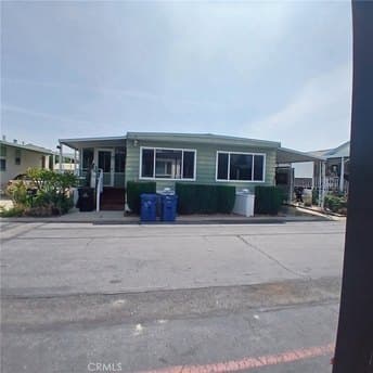8811 Canoga Ave Spc 353