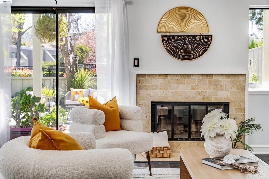 7332 Stonedale Dr, Pleasanton