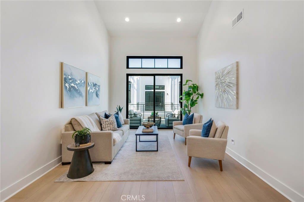 1103 Catania Ct Unit 207, Encinitas