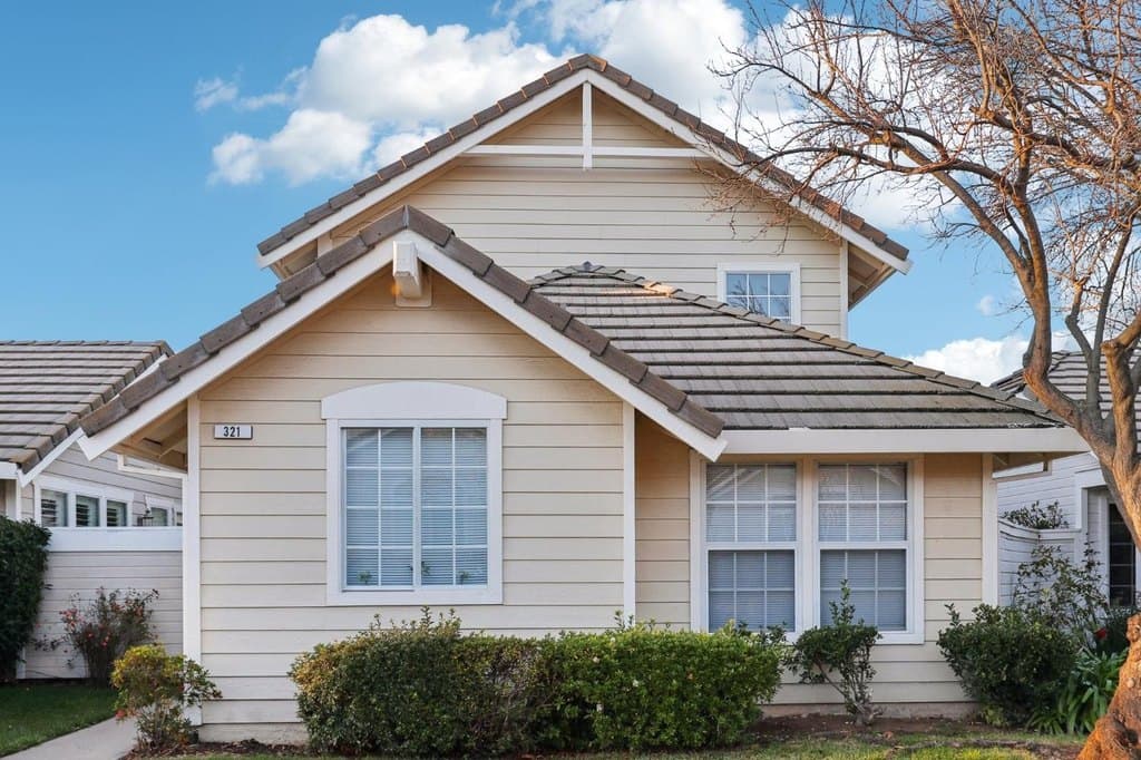 321 Baird Dr, Folsom