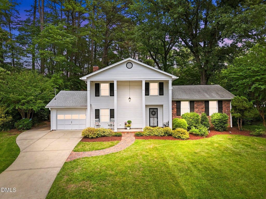 5004 Foxlair Ct, Raleigh