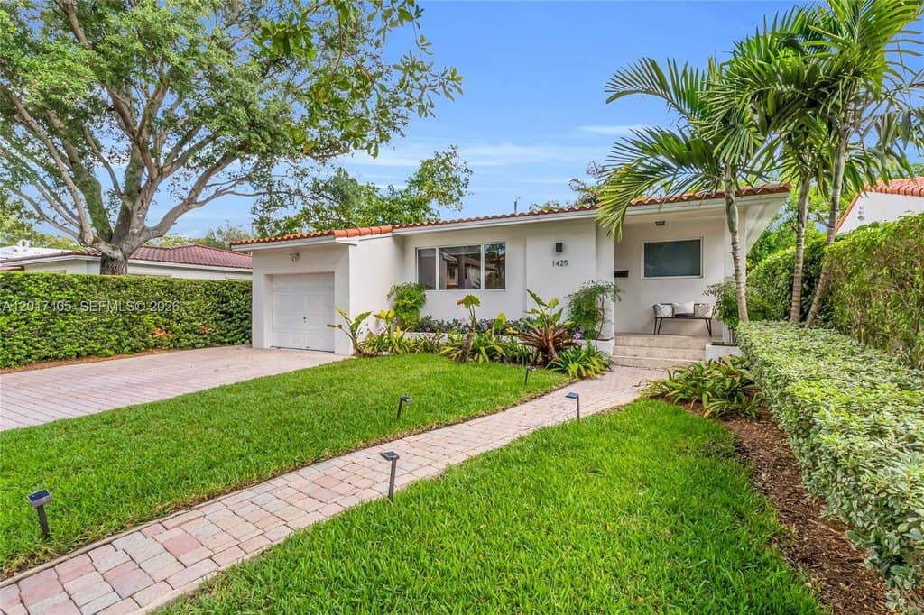 1425 Venetia Ave, Coral Gables