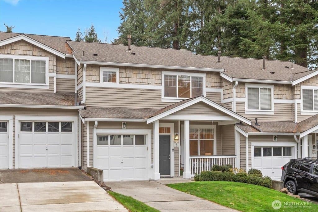 9634 179th Pl NE Unit 2, Redmond