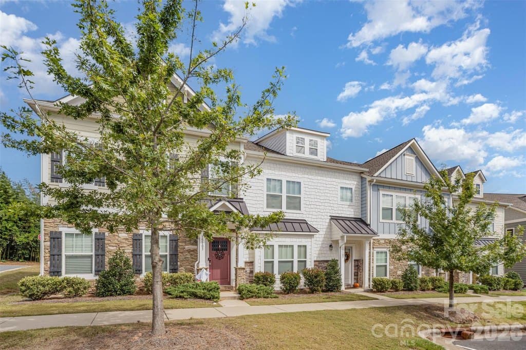 15107 Meacham Farm Dr, Huntersville