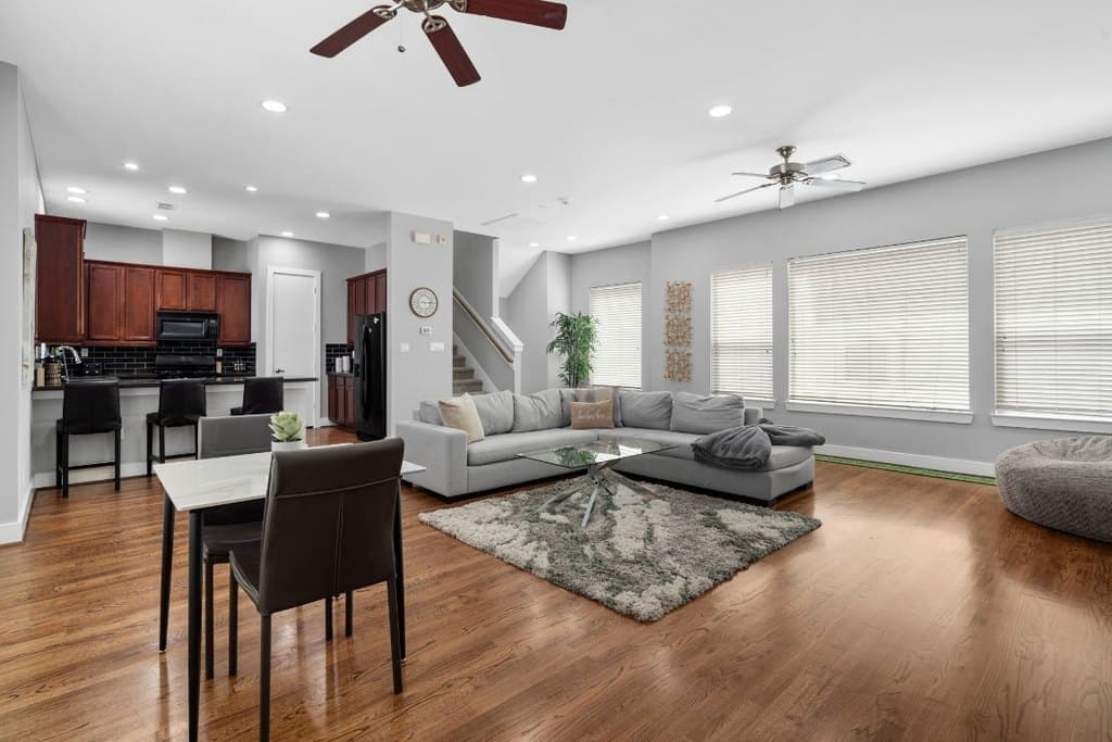 926 Lester St, Houston