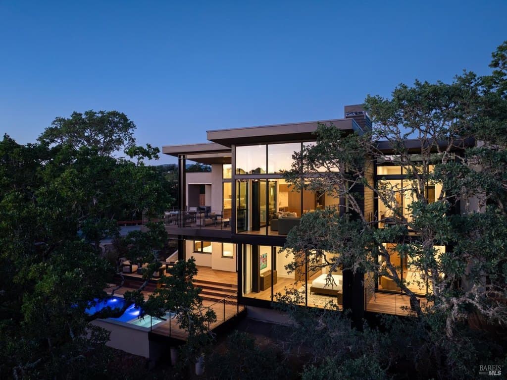 175 Sycamore Ct, Healdsburg