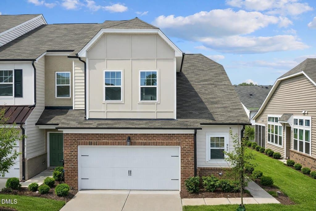 902 Talbot Pl, Durham