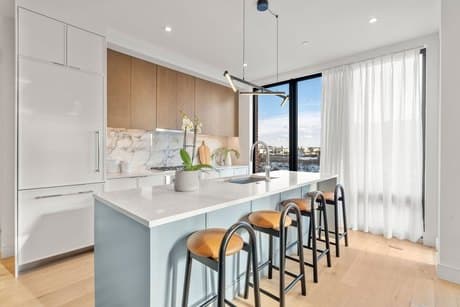 595 Albany St Unit 201