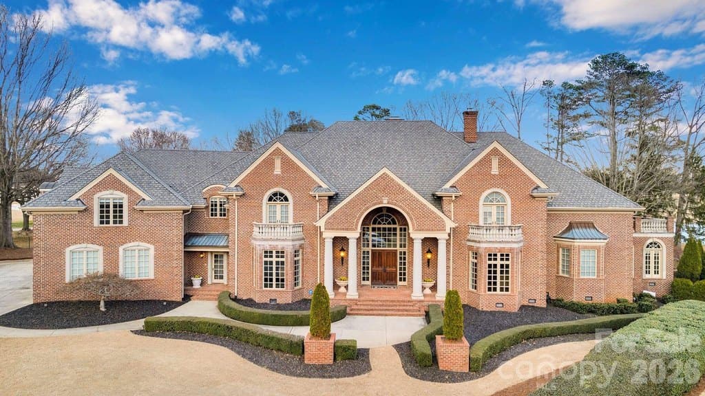 17429 Staysail Ct, Cornelius