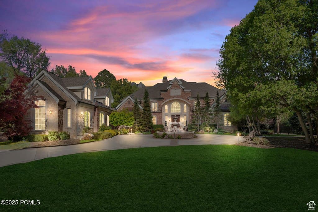 2062 E Walker Ln, Salt Lake City