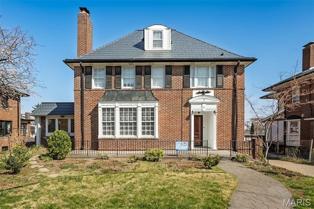 77 Aberdeen Pl, Clayton