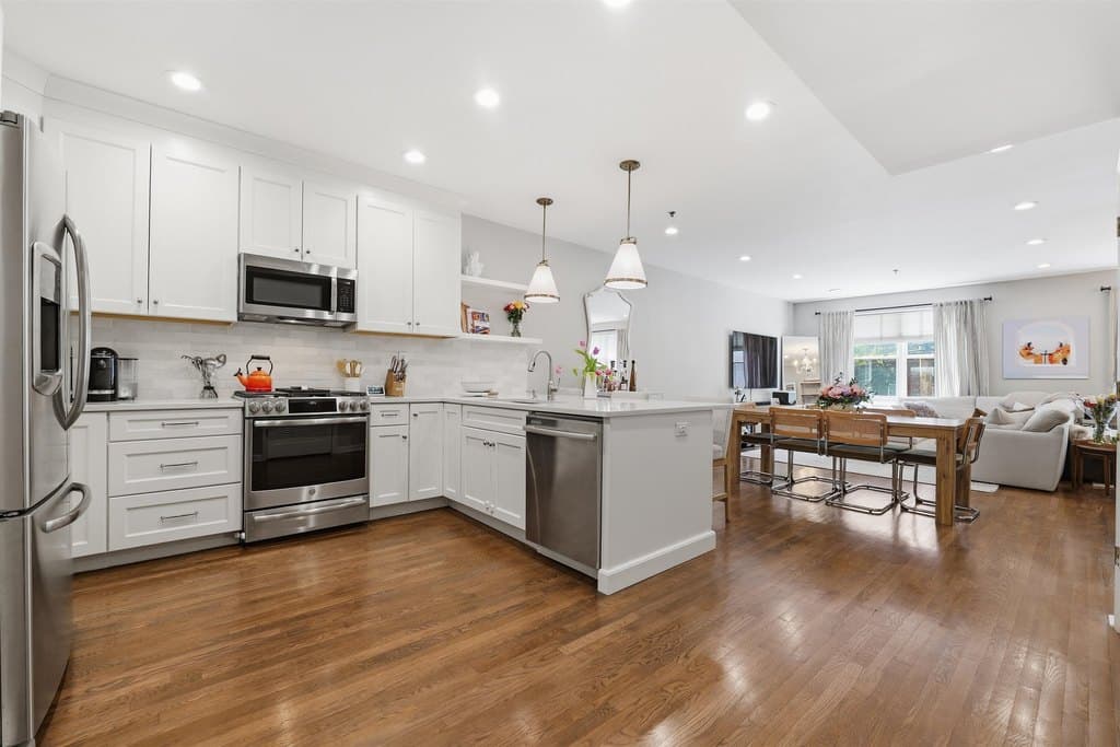 117 Madison St Apt 1, Hoboken