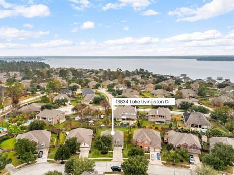 13834 Lake Livingston Dr
