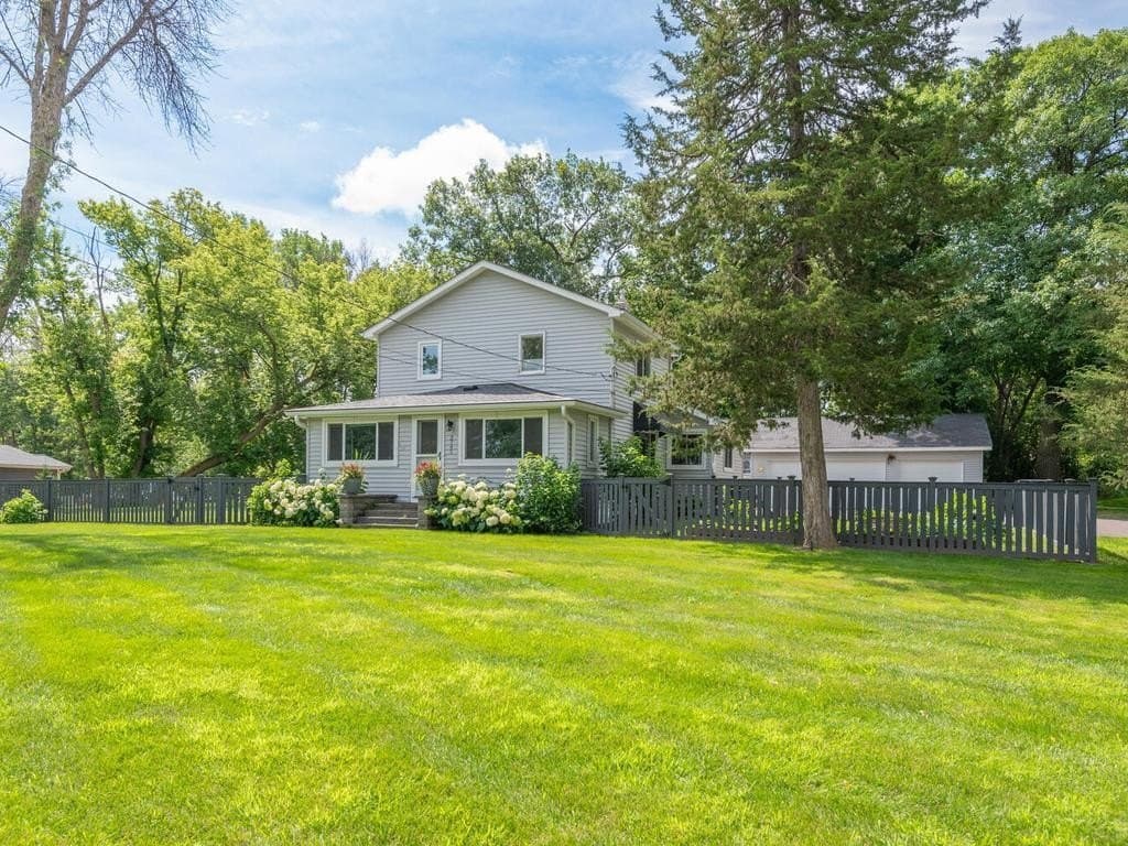 3745 Togo Rd, Wayzata