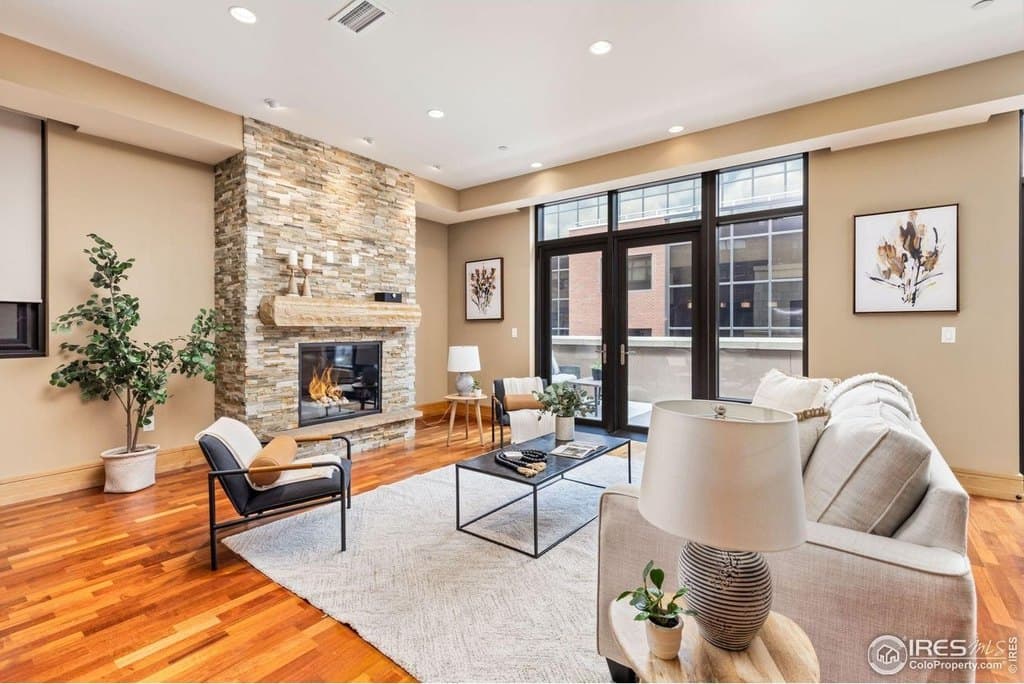 1077 Canyon Blvd Unit 305, Boulder