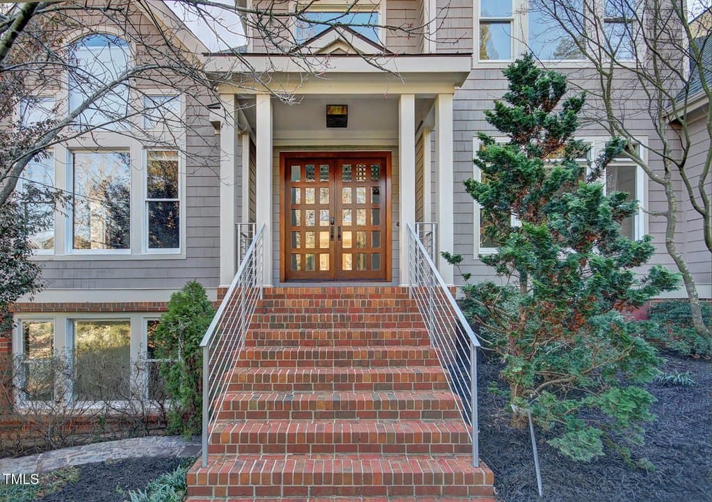 805 Greenwood Rd, Chapel Hill