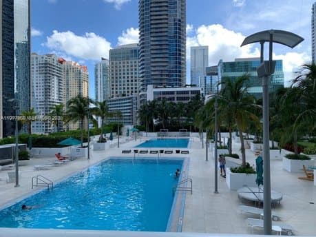 950 Brickell Bay Dr Apt 1107