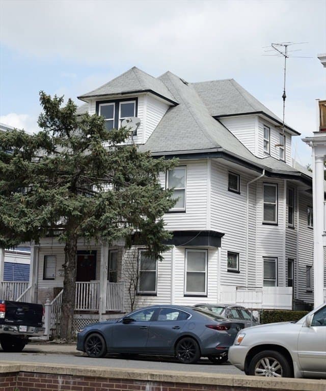 19 Clementine Park, Boston