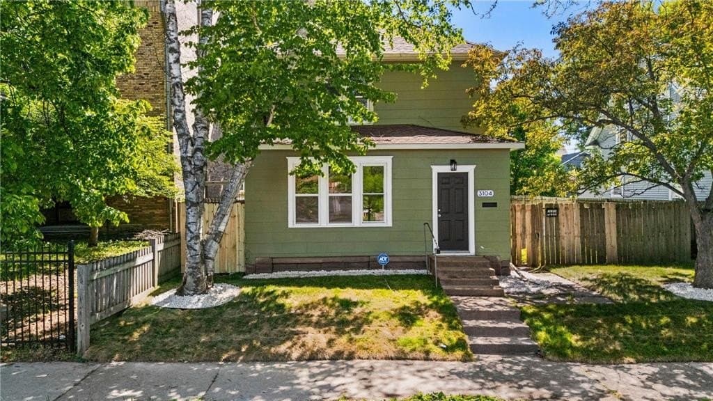 3104 Oliver Ave N, Minneapolis