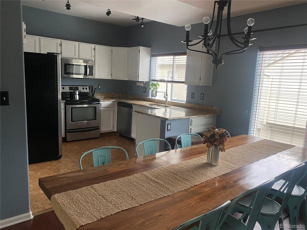 426 Anvil Way, Golden