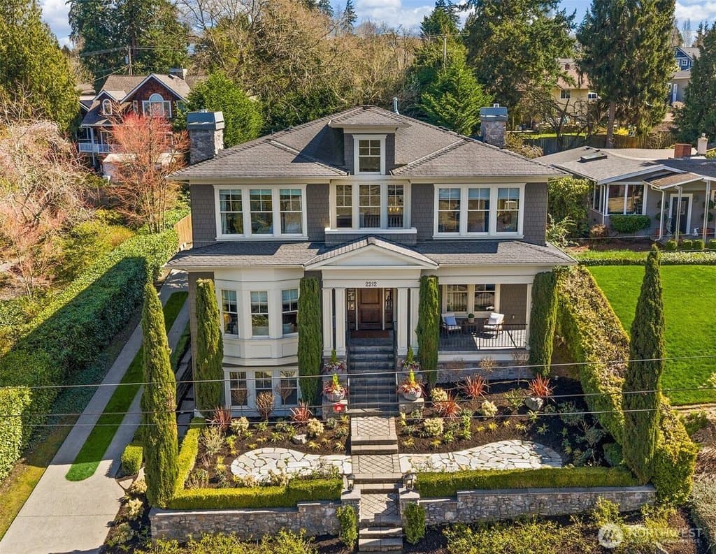 2212 77th Ave SE, Mercer Island