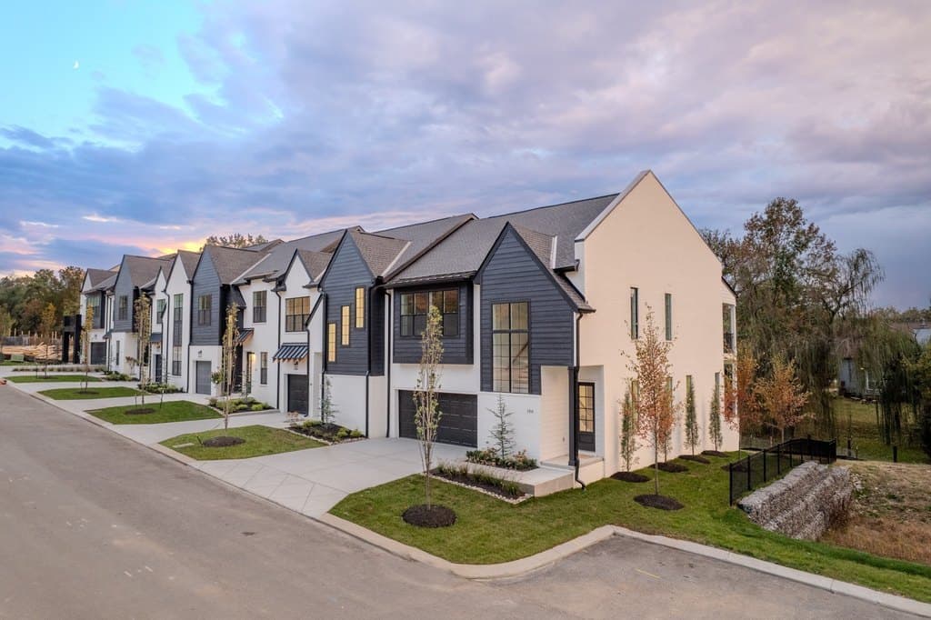 117 Shadow Springs Dr Unit 117, Brentwood