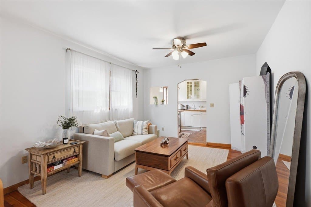 5 Brewer St Apt 3, Cambridge