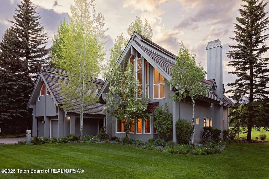 3065 N Mountain Maple Ln, Wilson