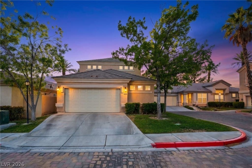 8074 Arcadian Ln, Las Vegas