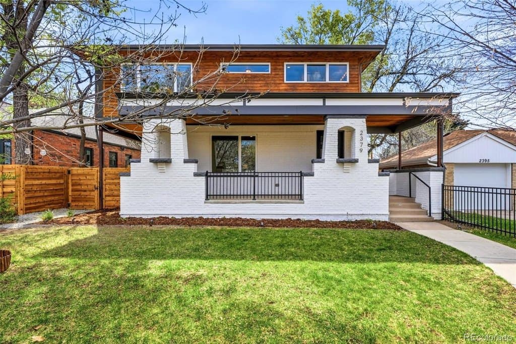 2379 Ivanhoe St, Denver
