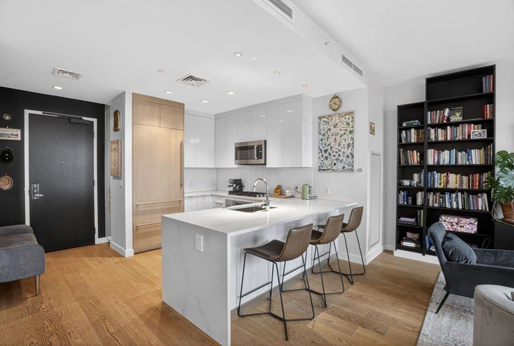 188 Brookline Ave Unit 19B