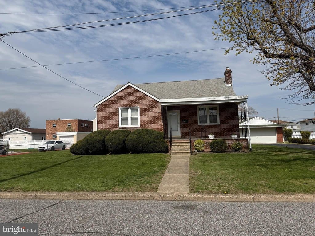 9234 Glenloch St, Philadelphia