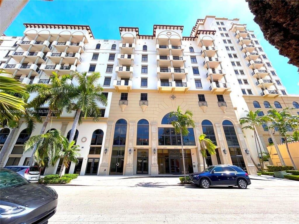 1805 Ponce De Leon Blvd Apt 626, Coral Gables