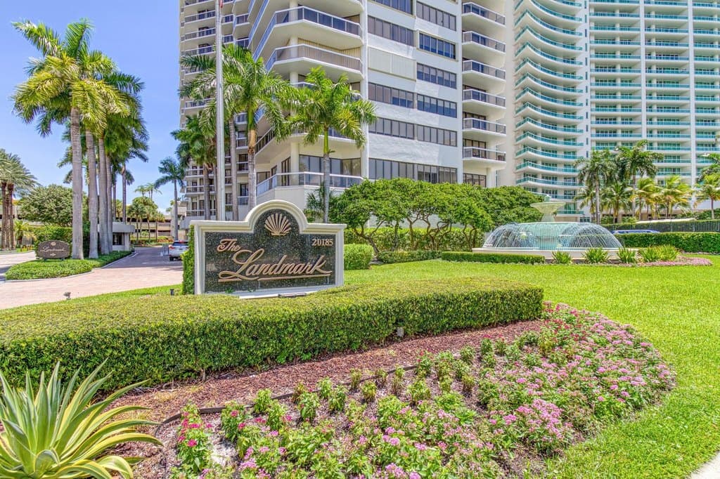 20185 E Country Club Dr Apt 1709, Miami