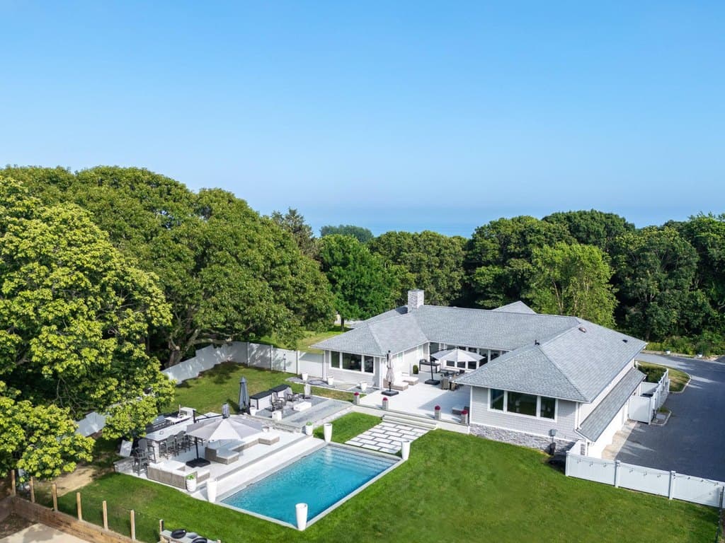 17 Upland Rd, Montauk