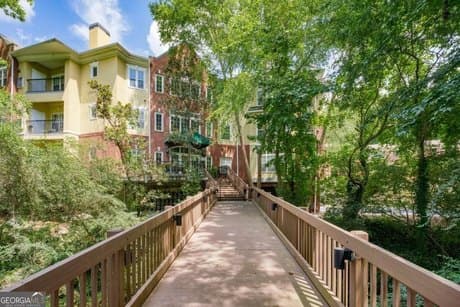 424 Lindbergh Dr NE Unit 103