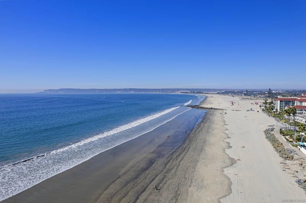 1730 Avenida Del Mundo Unit 402, Coronado