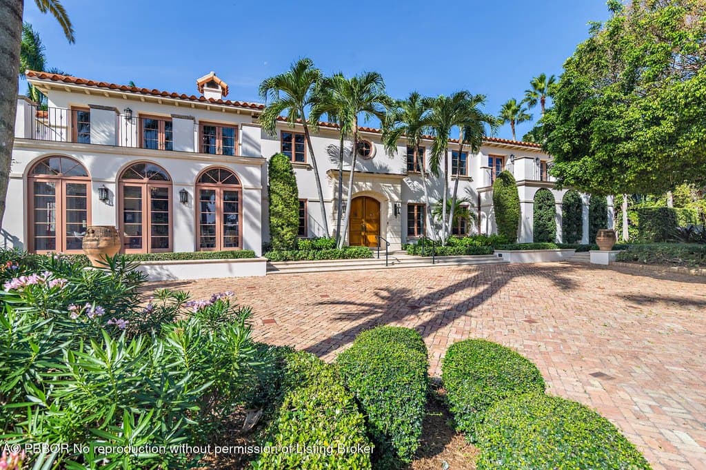 614 Tarpon Way, Palm Beach