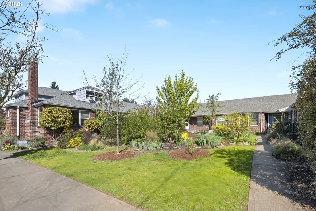 6504 N Commercial Ave Apt 2, Portland