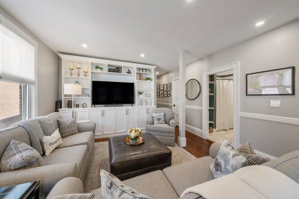 36 Mount Vernon St Apt 3