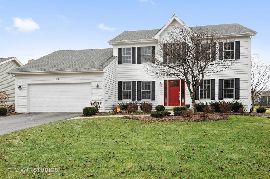 1244 Hollingswood Ave, Naperville