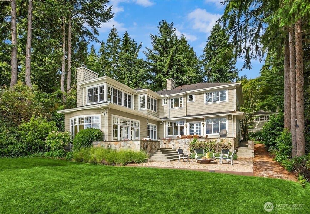 13401 Manzanita Rd NE, Bainbridge Island