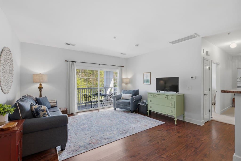 4846 Bevendean Dr Unit 14