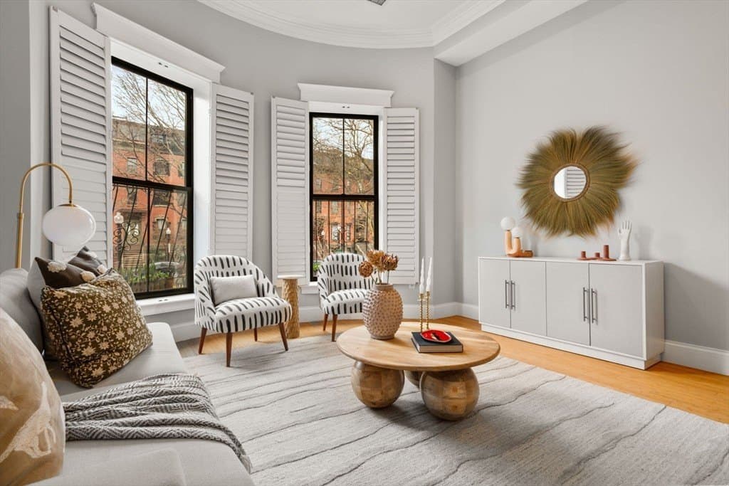 14 Worcester Sq Apt 2, Boston