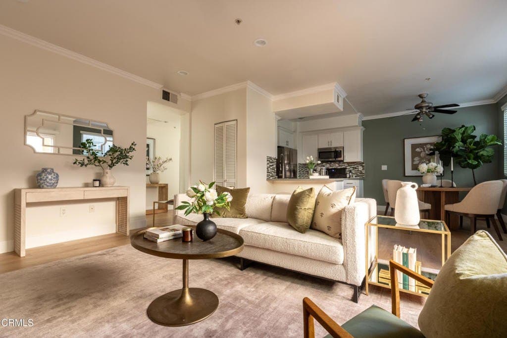 300 E Providencia Ave Apt 103