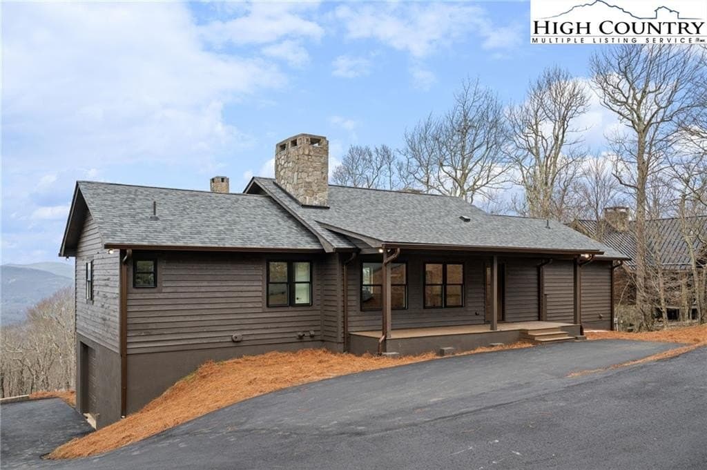 764 Golden Ridge Rd, Blowing Rock