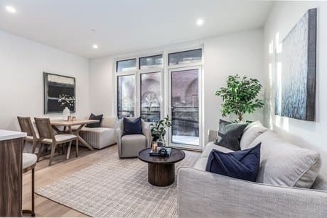 1395 Washington St Apt 403