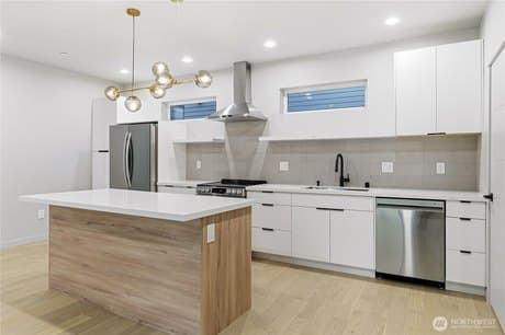 11831 59th Ave S Unit B