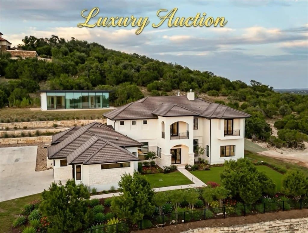 106 Bella Montagna Cir, Austin