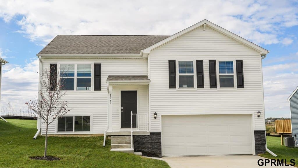 13645 Read St, Omaha
